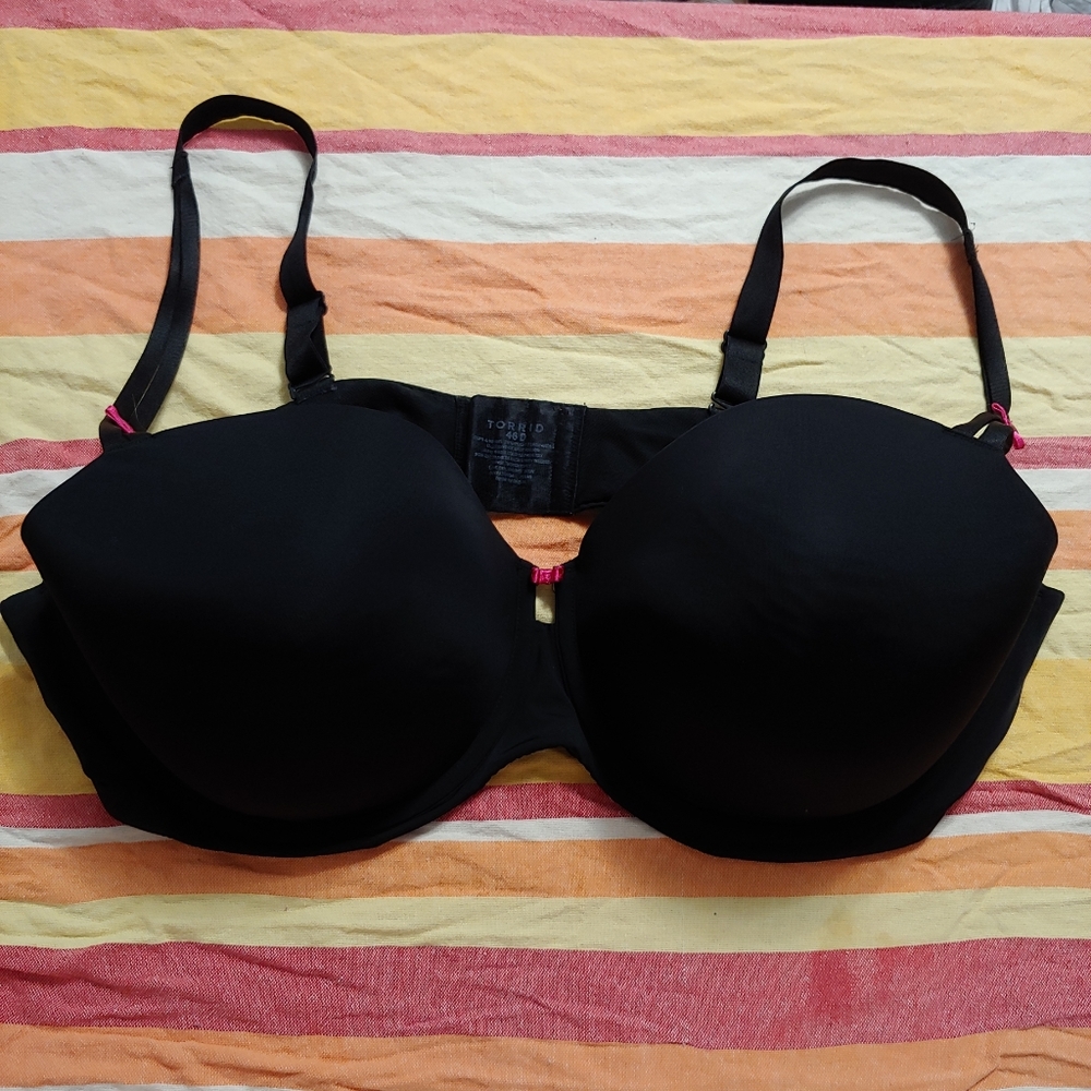 Torrid Black Demi Bra 46D w Adjustable Straps